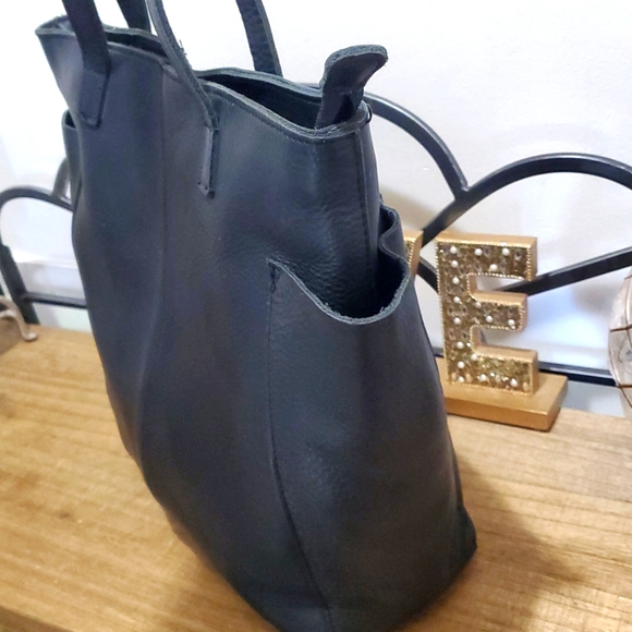 Duluth Trading Co Black Tote Bag - Picture 4 of 16